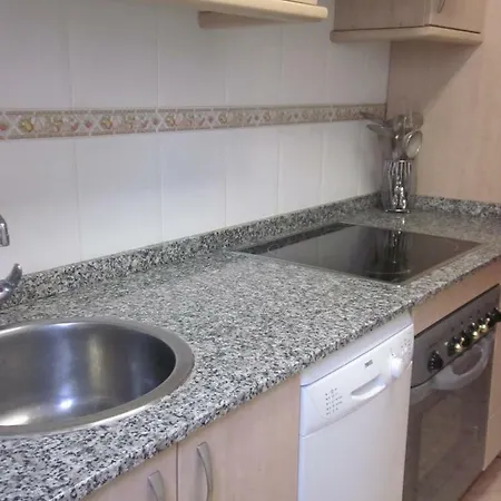 Appartamento Ea Playa Montana45'Guggemhein A 200M Andando Playa Y Del Centro Pueblo Ea Esterno foto